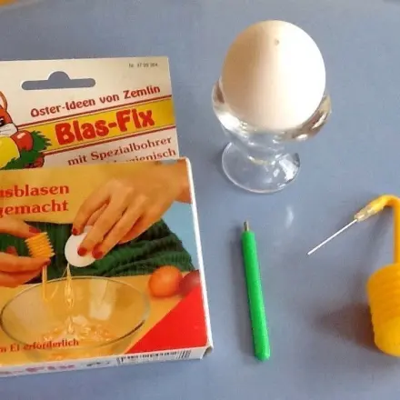 Eier ausblasen ohne Anstrengung