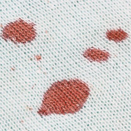 Eingetrocknete Blutflecken problemlos entfernen