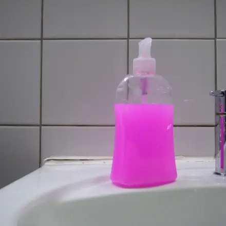 Leere Seifenspender weiter verwenden