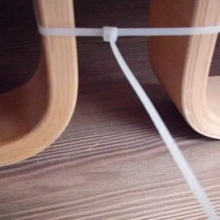 Einzelbetten mit Kabelbinder "paaren"