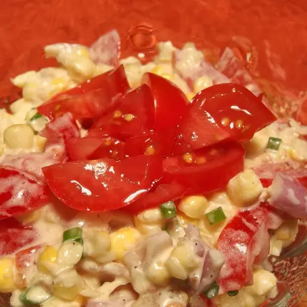 Tomaten-Maissalat