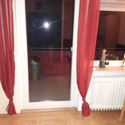 Vorhang kürzen, ohne nähen - sieht trotzdem gut aus!