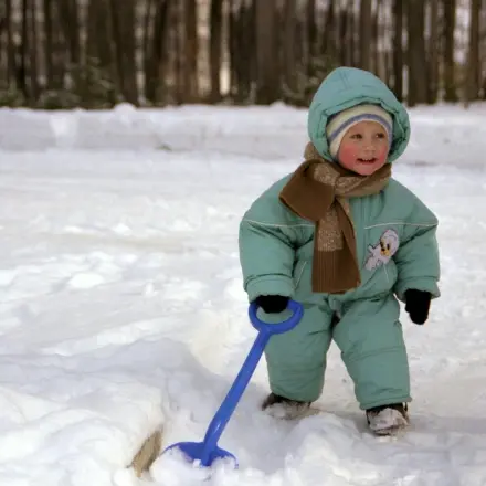 Kleinkinder vor Kälte schützen