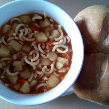 Kartoffel-Nudel-Suppe - gut vorzubereiten und schnell fertig