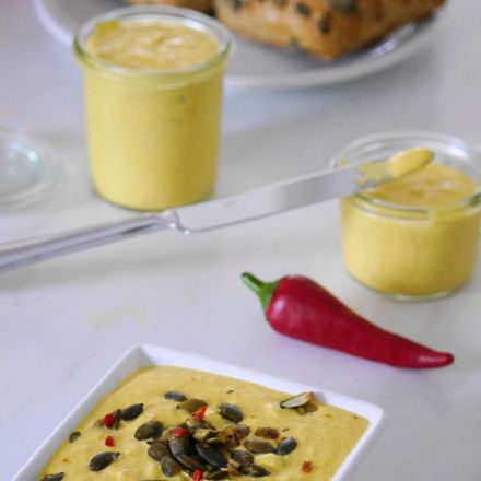 Herzhafter Kürbis-Aufstrich mit Chili