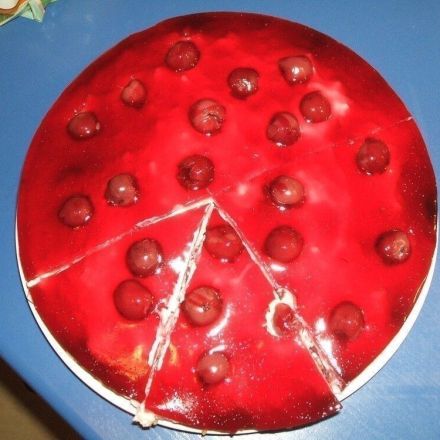 Milchreis-Kirsch-Torte mit Spekulatiusboden