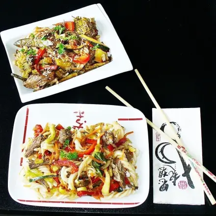Lauwarmer asiatischer Rindfleischsalat & asiatische Rindfleischpfanne