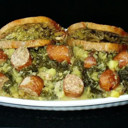 Deftiges Winteressen: Mit Grünkohl gefüllte Kassler-Taschen