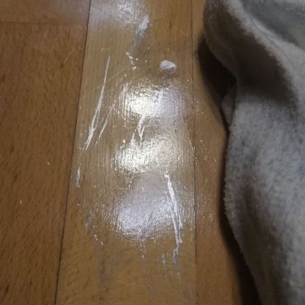 Edding von Parkett & Leder entfernen