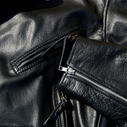 Üblen Geruch nach Leder und Gerbmittel beseitigen