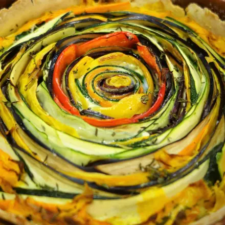 Gemüse-Spiral-Tarte vegetarisch