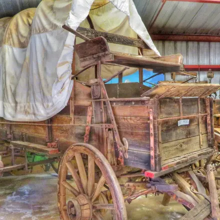 Umweltfreundliches, dieselfreies, modernes Reisen