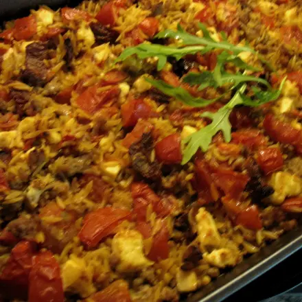 Hackfleisch-Nudel-Auflauf nach griechischer Art