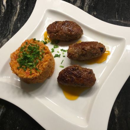 Cevapcici mit Djuvec Reis
