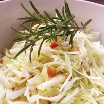 Chinakohlsalat, einfach und sehr lecker