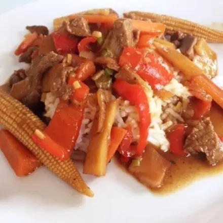 Chinesisches Gericht - köstlich, schnell  & unkompliziert