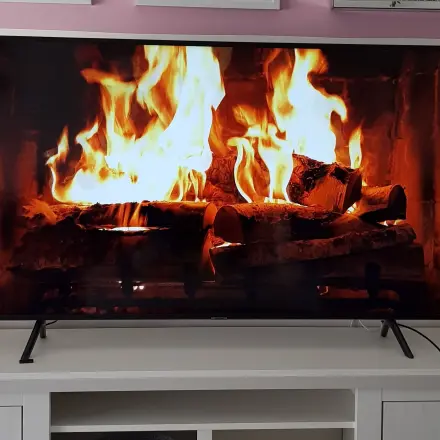 Kaminfeuer im TV dank Netflix