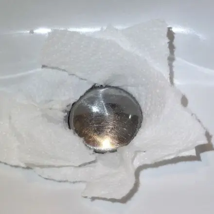 Stöpsel im Spülbecken undicht