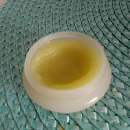 Mückenstich-Salbe selber machen