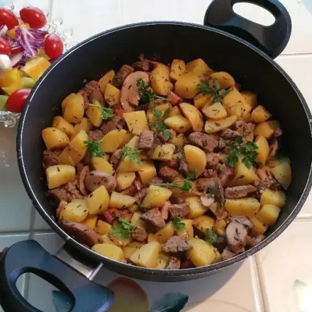 Marokkanische Lammpfanne