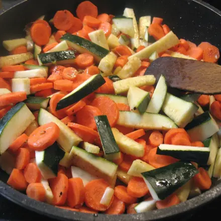 Schnelles Pfannen-Schmand-Gemüse