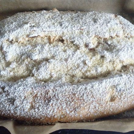 Butter-Rosinen-Stollen