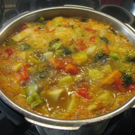 Herbstlicher Gemüseeintopf mit Hack