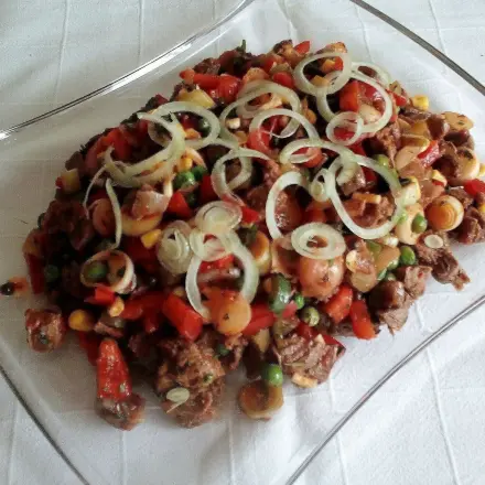 Scharfer Rindfleischsalat - Teufelssalat