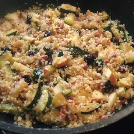 Zucchini-Bulgur-Pfanne