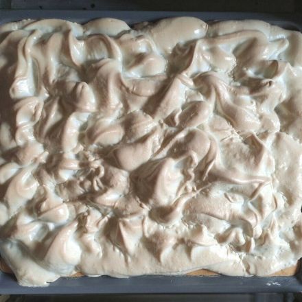 Rhabarberkuchen mit Baiser