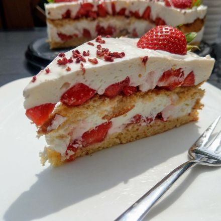Erdbeertorte mit Frischkäse
