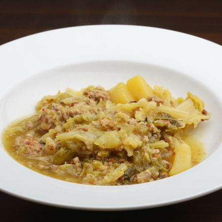 Schmorkohl mit Hack nach Großmutters Rezept
