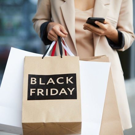 Black Friday: Ursprung und Umsätze des Shoppingwahnsinns!