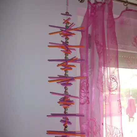 DIY Mobile aus Trinkhalmen