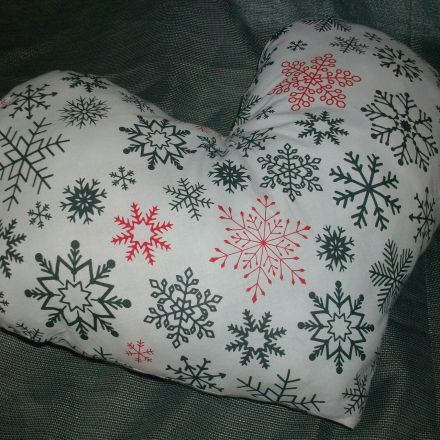 Deko-Herzkissen nähen