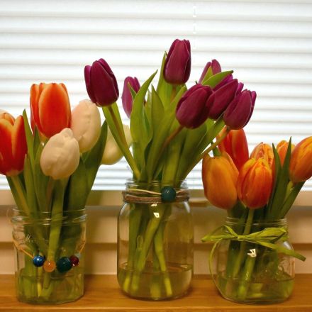 Farbenfrohe Frühlingsdeko mit Tulpen DIY