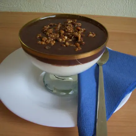 Frischkäse Dessert mit Sahne-Creme