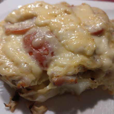 Low Carb - Huhn auf Kohl mit Käse überbacken