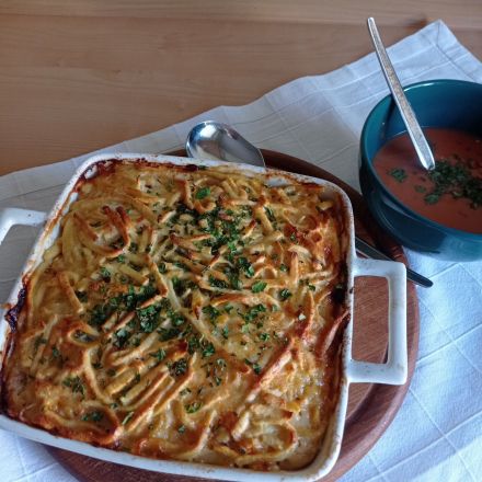 Nudel-Putenfleisch-Auflauf