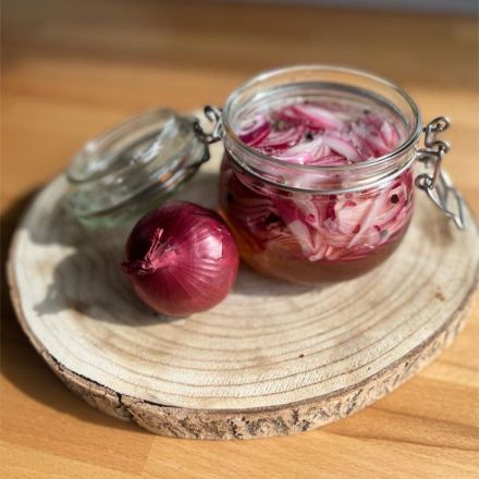 Rote Zwiebeln einlegen