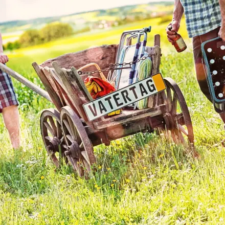 Vatertag – mit Bollerwagen, Bier und Bibel