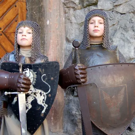 „Wie gingen Ritter aufs Klo?“