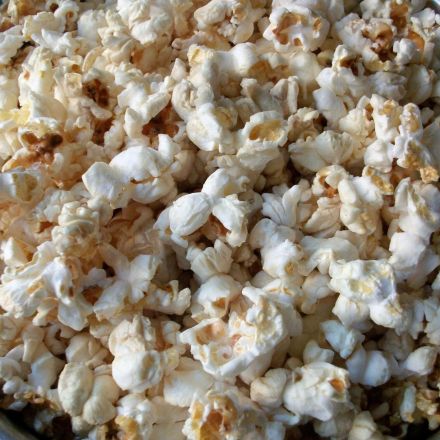 Tzatziki-Popcorn - mit verschiedenen Gewürzmischungen experimentieren