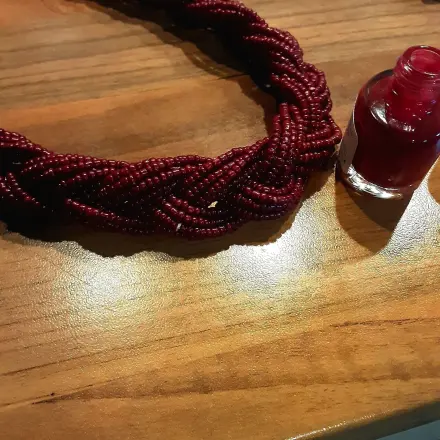 Kette ausbessern mit Nagellack