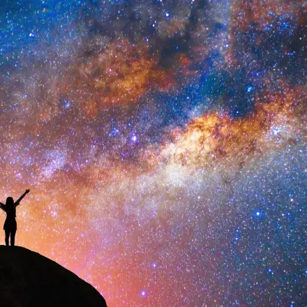 “Warum sieht man von anderen Planeten das Universum, ... "