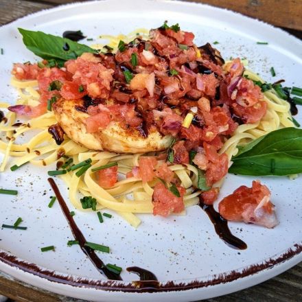 Bruschetta-Hähnchenschnitzel
