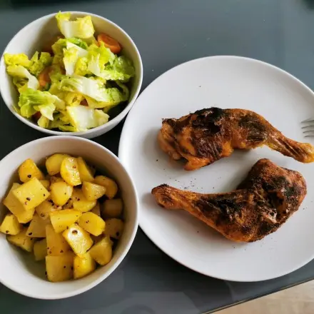 Hähnchenschenkel mit Nacho-Marinade