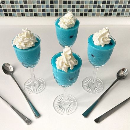 Blauäugiger Schlumpf-Pudding