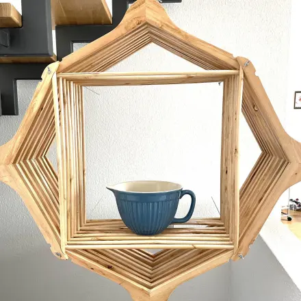 DIY: Regal aus Kleiderbügeln selber bauen