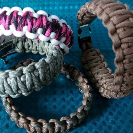 King Cobra Paracord-Armband